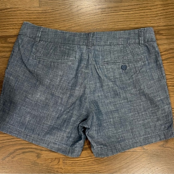 J Crew Chino Shorts Womens Size 10 Blue Chambray 5" Pockets Classic Flat Front E - Picture 8 of 8